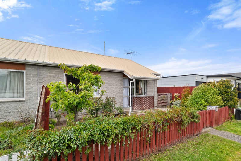 1/72 Ward Street, Addington, Christchurch - Carousel 2