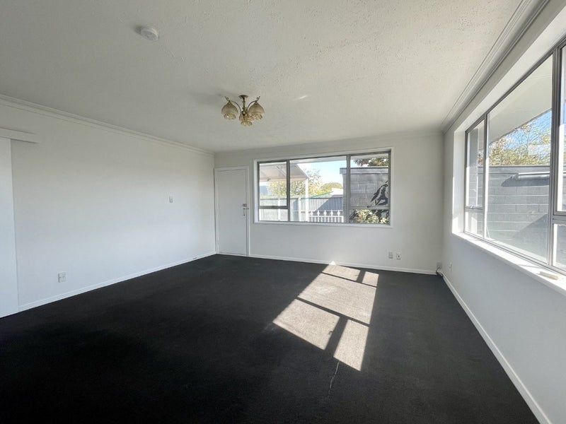 4/417 Worcester Street, Linwood, Christchurch - Carousel 2