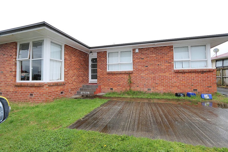 1/23 Pembroke Street, Papatoetoe, Auckland - Carousel 1