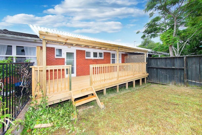 2/31 Kempthorne Crescent, Mission Bay, Auckland - Carousel 1