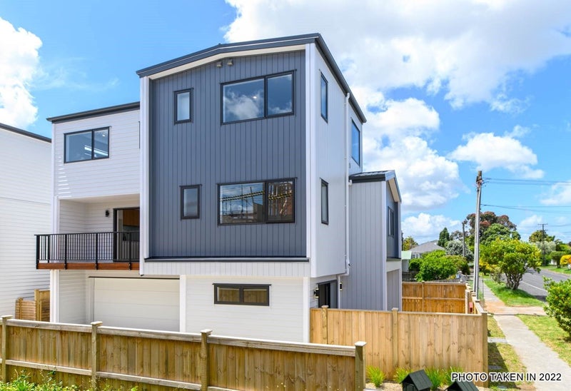 32A Ennismore Road, Mount Albert, Auckland - Carousel 2
