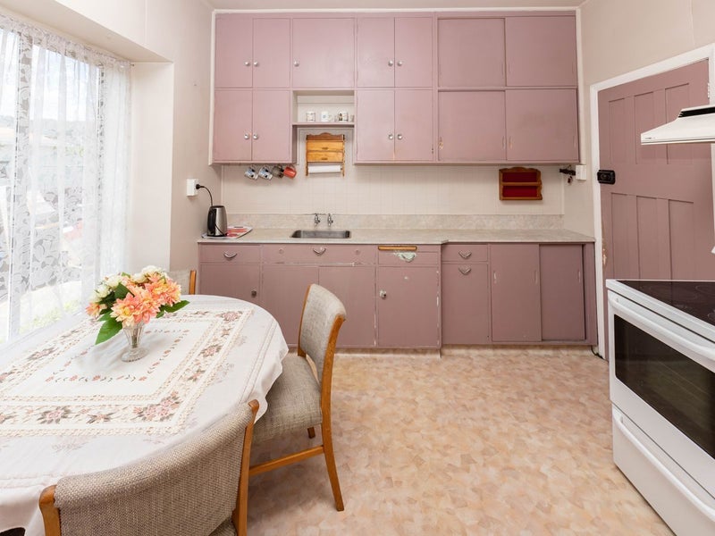 51 Doyle Street, Blaketown, Greymouth - Carousel 2