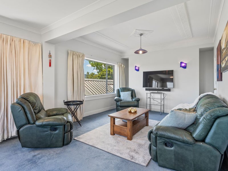 5 Epsilon Street, Belleknowes, Dunedin - Carousel 2