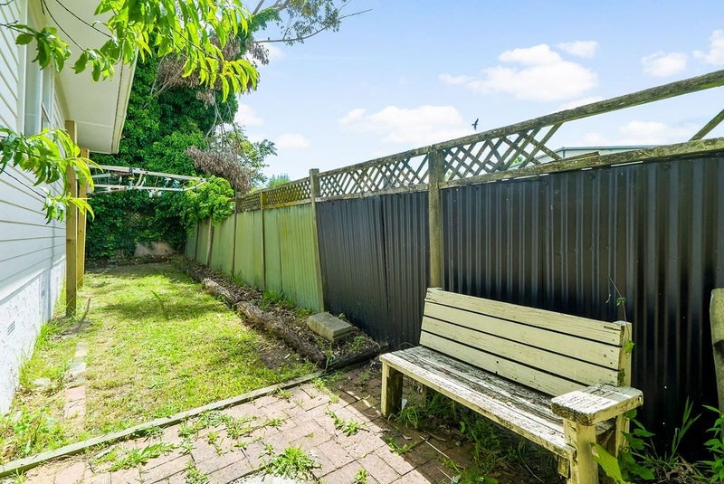 1/33 Nile Road, Kelston, Auckland - Carousel 19