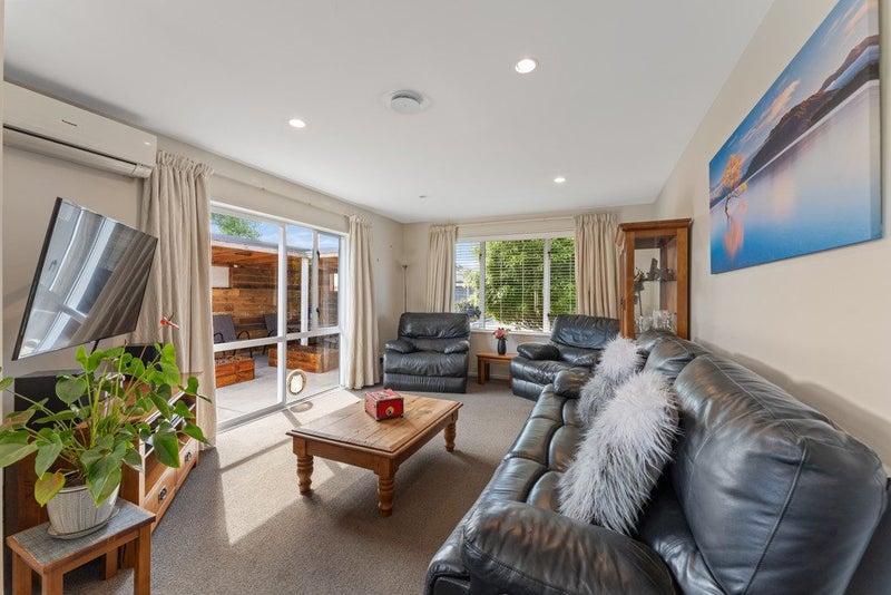 3 Bluebell Lane, Woolston, Christchurch - Carousel 1