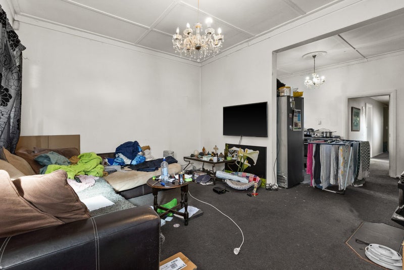 14 Chaucer Road South, Hospital Hill, Napier - Carousel 2