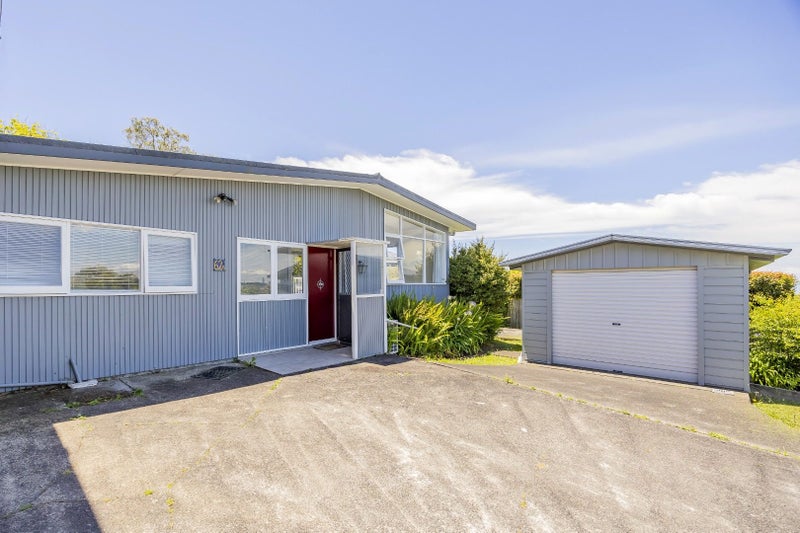 2/62 Kowhai Road, Campbells Bay, Auckland - Carousel 13