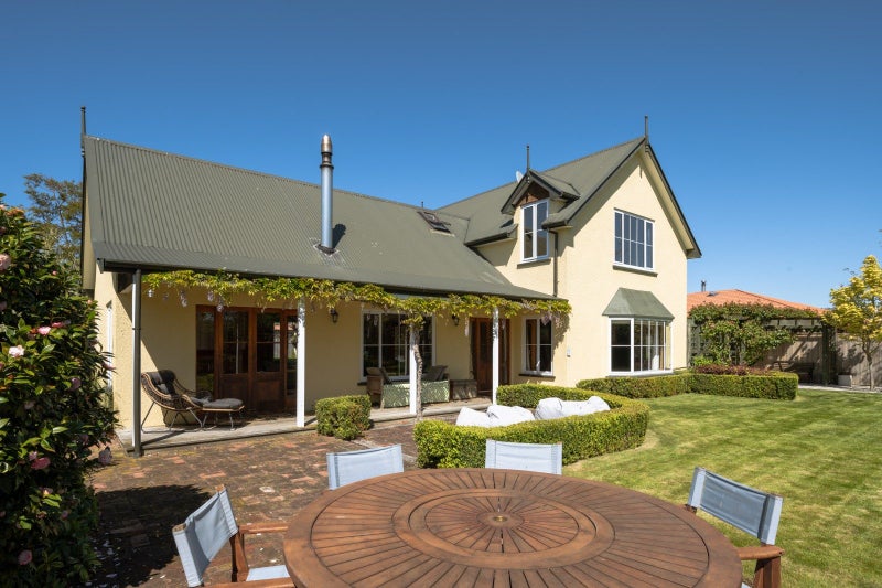 25D Mowat Street, Springlands, Blenheim - Carousel 1