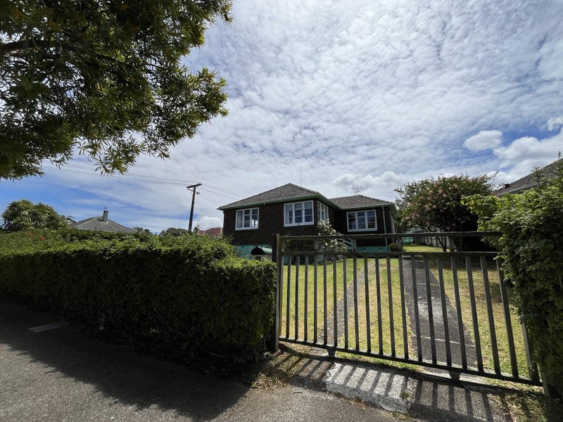 10 Te Koa Road, Panmure, Auckland - Carousel 1