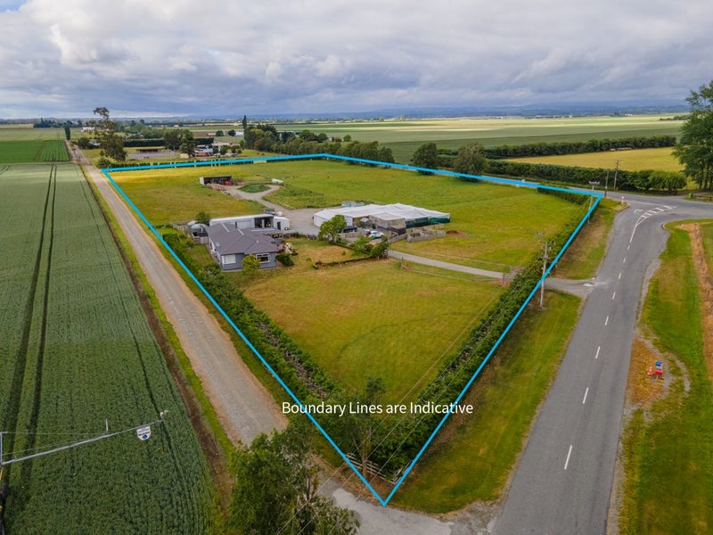 8 Arowhenua Station Road, Kerrytown, Timaru - Carousel 1