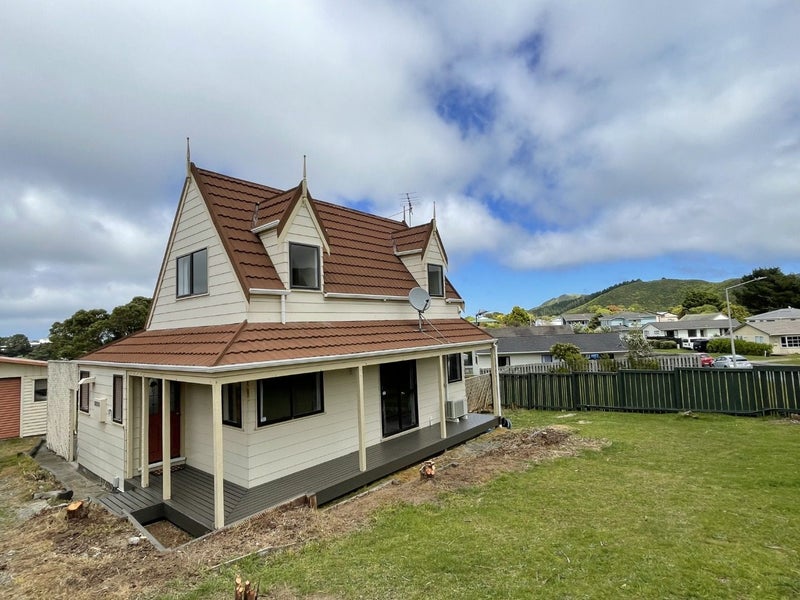 291 Mitchell Street, Brooklyn, Wellington - Carousel 1