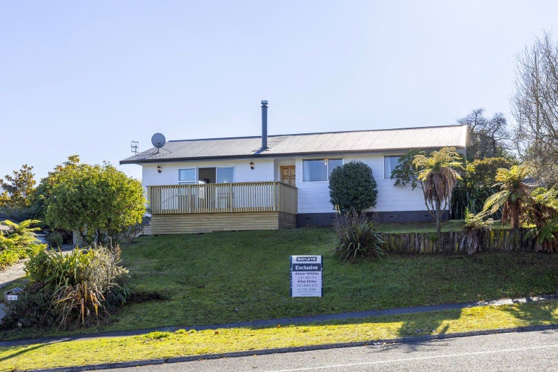 52 Hyde Avenue, Richmond Heights, Taupo - Carousel 1
