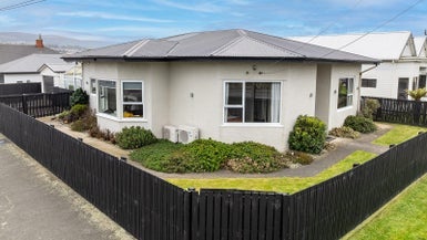 142 Victoria Road, Saint Kilda, Dunedin - Carousel 1