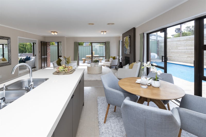 188 Bleakhouse Road, Mellons Bay, Auckland - Carousel 2