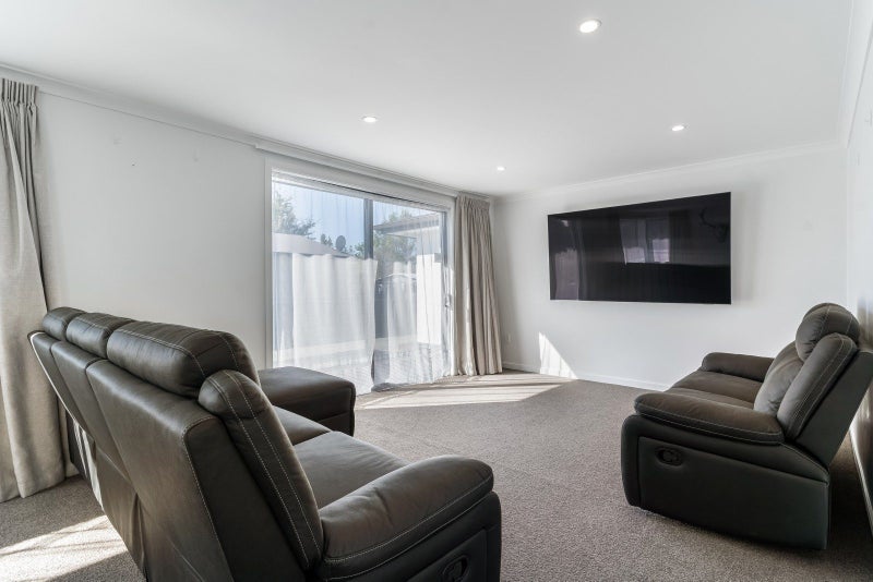 25 Park Street, Winton, Winton - Carousel 2