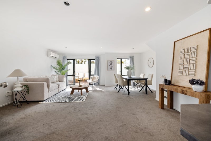 2/428 Manchester Street, St Albans, Christchurch - Carousel 1