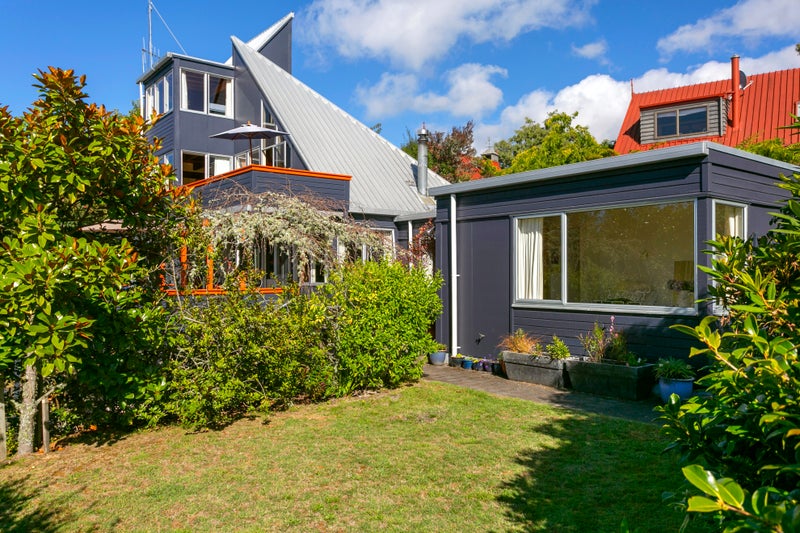 16 Brunette Drive, Acacia Bay, Taupo - Carousel 2