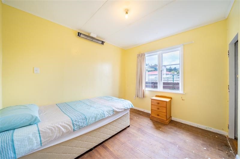 11 Moohan Street, Wainuiomata, Lower Hutt - Carousel 23