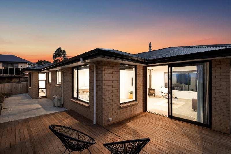 19A Westgate, Corstorphine, Dunedin - Carousel 2