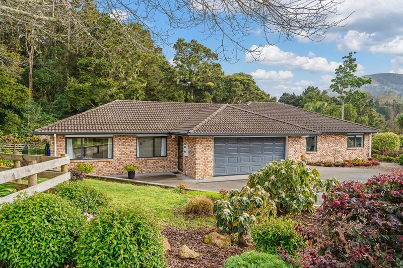 15 Georgia Lane, Kamo, Whangarei - Carousel 2