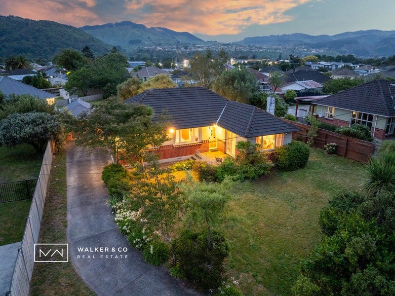 12 Iris Grove, Trentham, Upper Hutt - Carousel 2