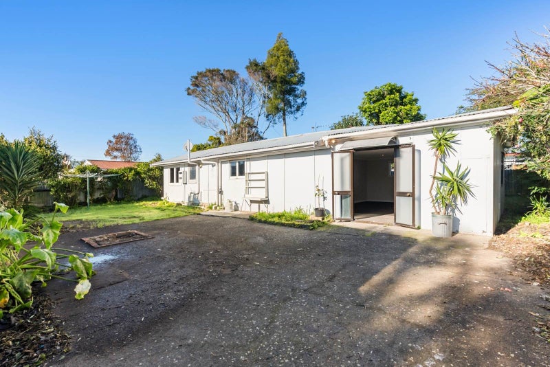 2A Nile Road, Kelston, Auckland - Carousel 1