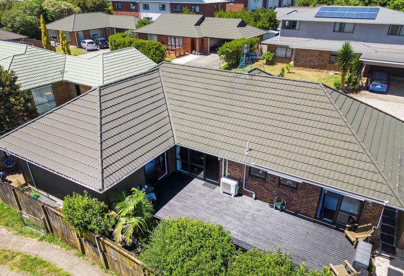 56A Crawford Avenue, Mangere Bridge, Auckland - Carousel 1
