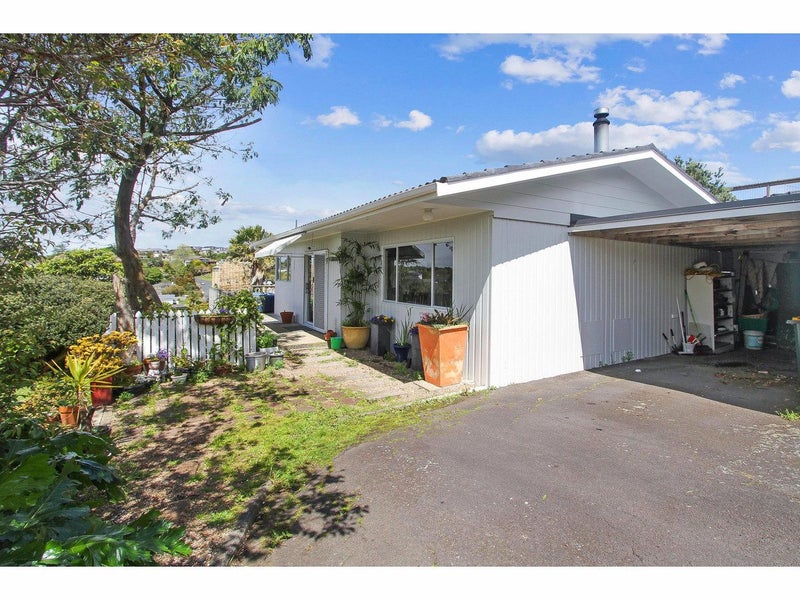 2/57 CORONATION RD, Hillcrest, Auckland - Carousel 2