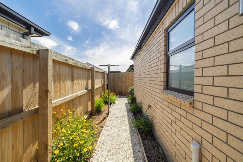 60 William Nicholls Drive, Belfast, Christchurch - Carousel 17