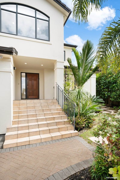 36 Rosepark Crescent, Remuera, Auckland - Carousel 2