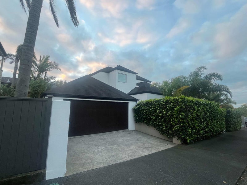2 Puna Street, Orakei, Auckland - Carousel 2