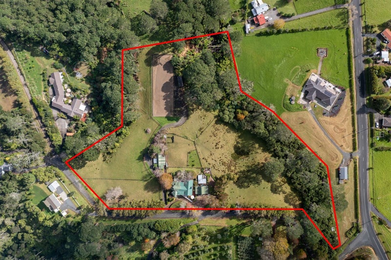 18 Beacon Road, Albany - Carousel 1