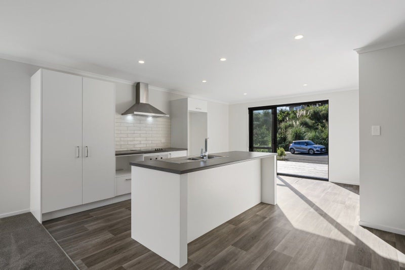 10 Wrybill Way, Welcome Bay, Tauranga - Carousel 2