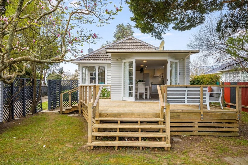 105 Gibbons Street, Ebdentown, Upper Hutt - Carousel 1