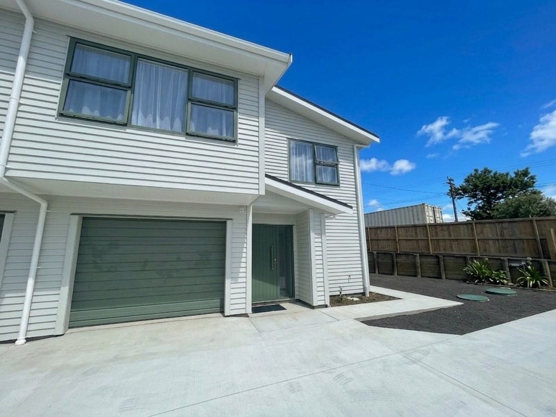 51 Verran Road, Birkenhead, Auckland - Carousel 1