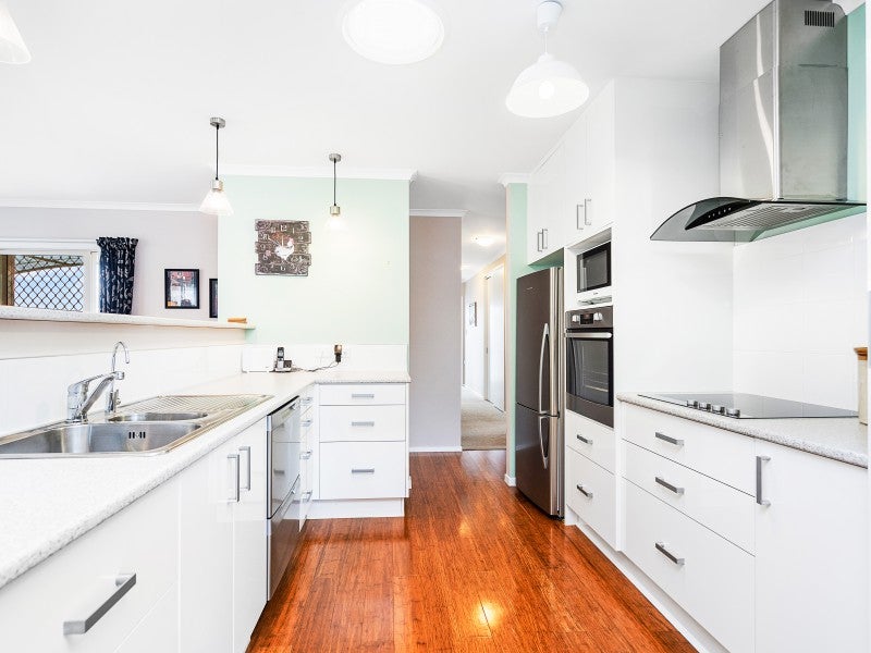 10 Muirfield Rise, Kamo, Whangarei - Carousel 2