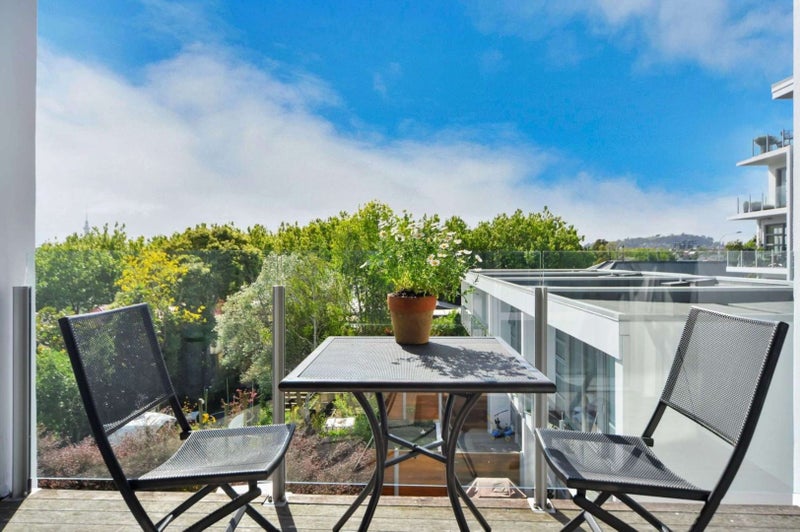 301/19 Surrey Crescent, Grey Lynn, Auckland - Carousel 1
