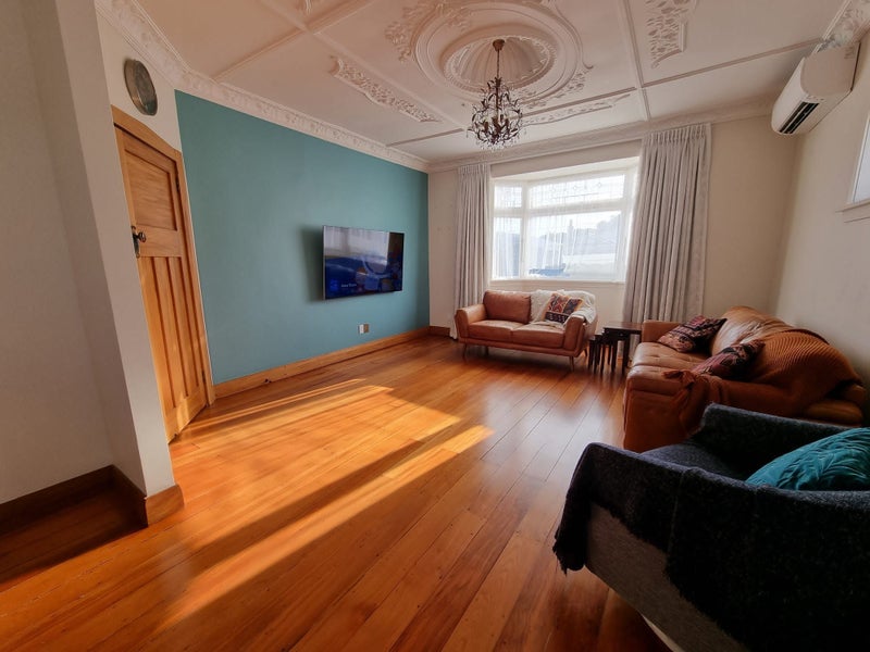 10 Bruges Avenue, Miramar, Wellington - Carousel 2
