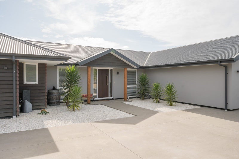 53 Galeo Road, Redwood Valley - Carousel 2