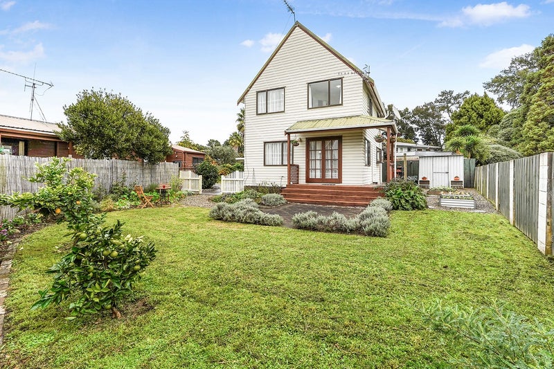 16 Kiwi Avenue, Forest Lake, Hamilton - Carousel 1