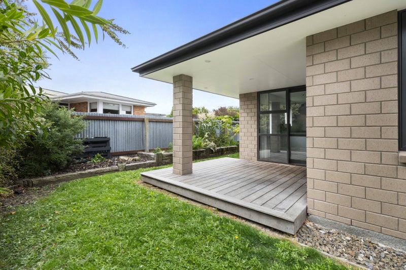 64A Weston Avenue, Roslyn, Palmerston North - Carousel 9
