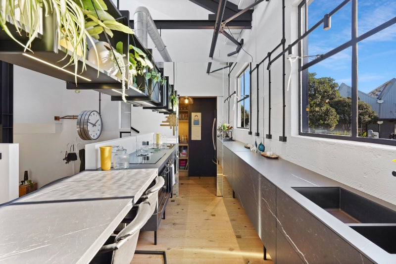 9A Waghorne Street, Ahuriri, Napier - Carousel 2