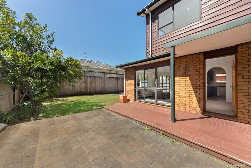 2/637 Mount Albert Road, Royal Oak, Auckland - Carousel 2