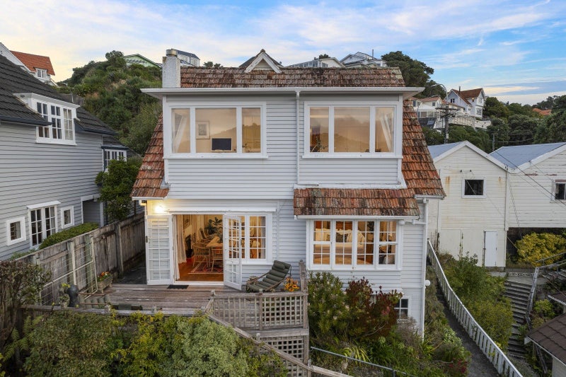 76 Upland Road, Kelburn, Wellington - Carousel 2