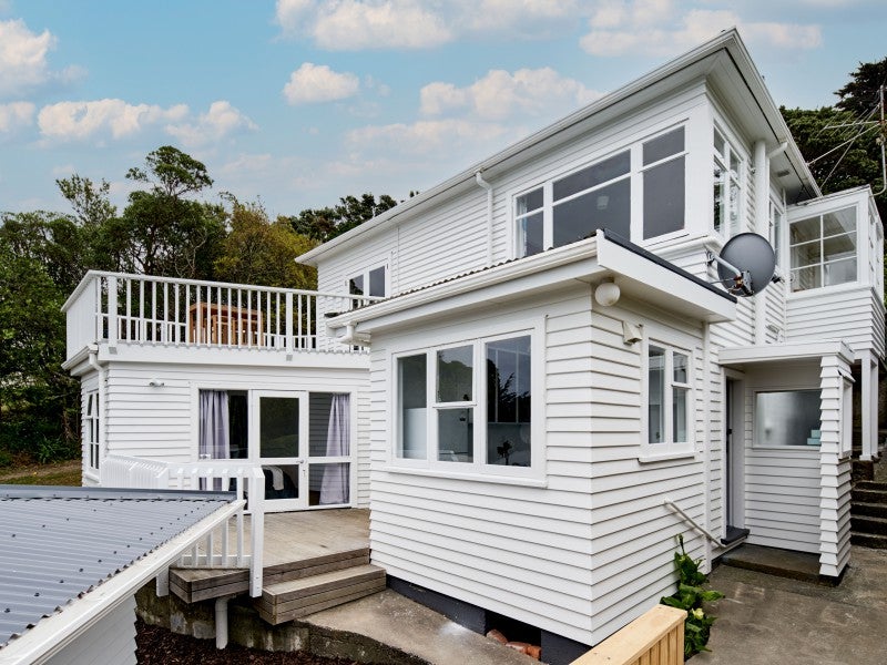 11 Alexandra Road, Roseneath, Wellington - Carousel 1