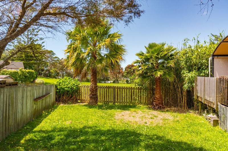 12 McHardy Place, Glenfield, Auckland - Carousel 10