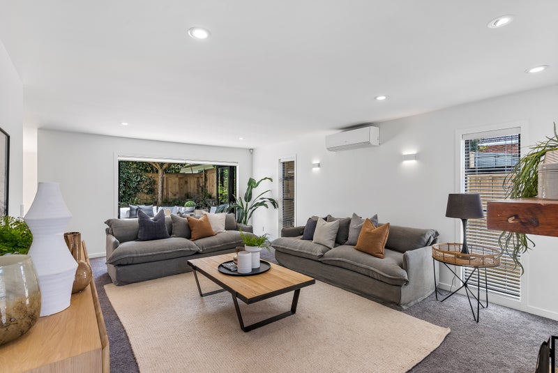 34A Kowhatu Road, One Tree Hill, Auckland - Carousel 2