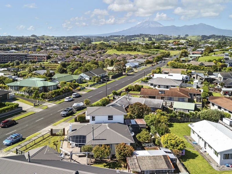 46B Barrett Road, Whalers Gate, New Plymouth - Carousel 2