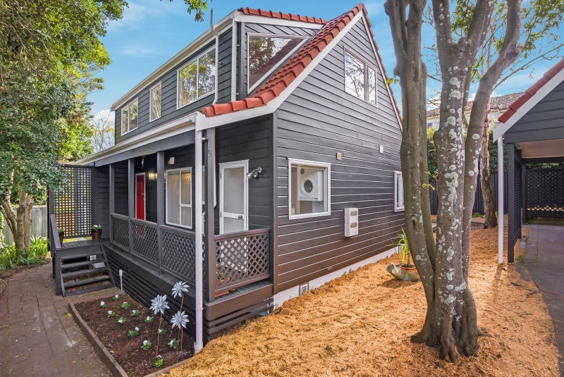 5/110 Norman Lesser Drive, St Johns, Auckland - Carousel 2