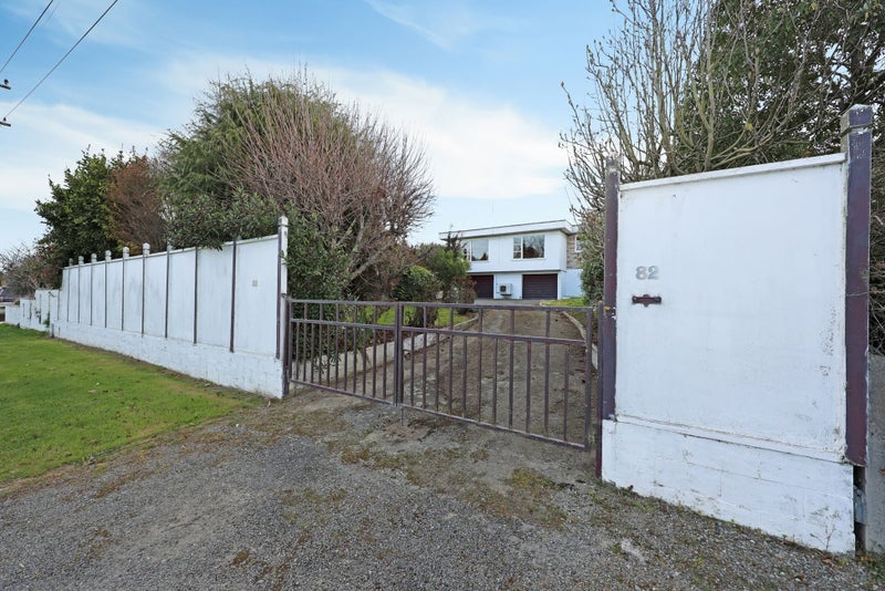 82 Weston Road, Waiareka Junction, Oamaru - Carousel 1